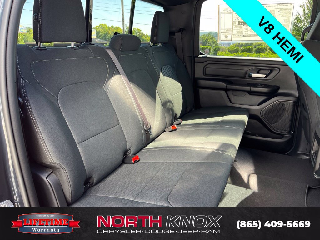 New 2026 RAM 1500 Express AWD/4WD image 25