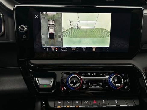 New 2026 GMC Sierra 1500 AT4 w/ Technology Package AWD/4WD image 4