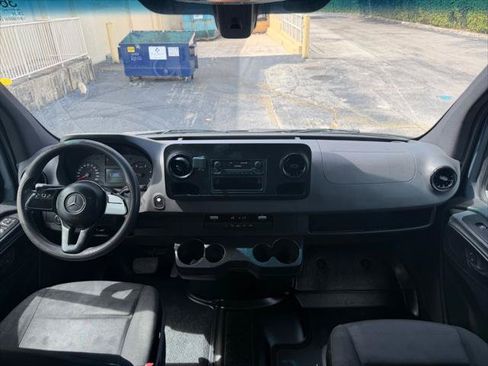 Used 2019 Mercedes-Benz Sprinter 170 image 17