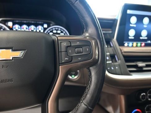 Used 2021 Chevrolet Tahoe High Country w/ Premium Package AWD/4WD image 19