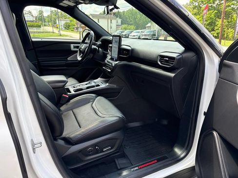 Used 2020 Ford Explorer ST w/ Premium Technology Package AWD/4WD image 32
