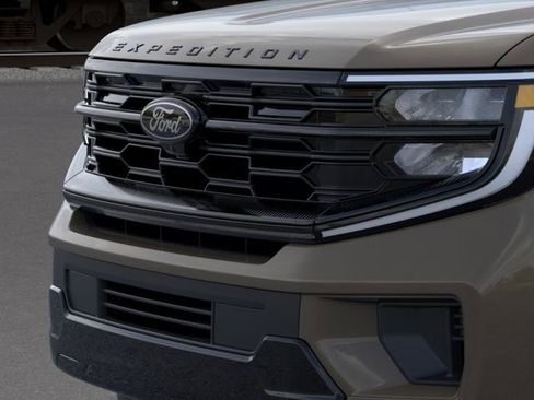 New 2026 Ford Expedition Platinum AWD/4WD image 17