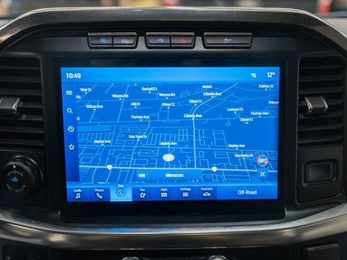 Used 2023 Ford F150 Lariat w/ Equipment Group 502A High image 29