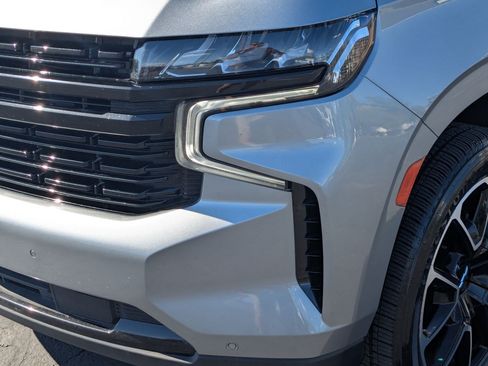 Used 2023 Chevrolet Tahoe RST AWD/4WD image 12