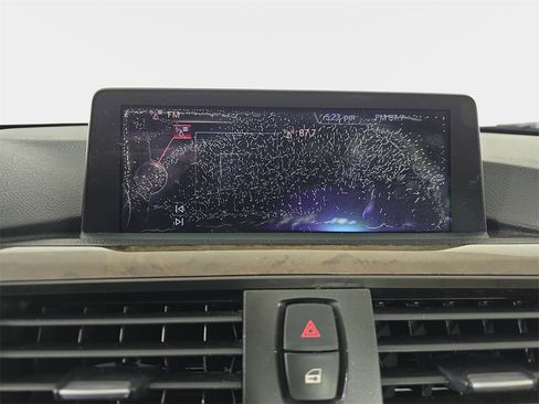 Used 2014 BMW 328i xDrive Sedan image 23