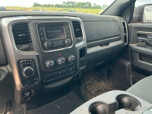 Used 2022 RAM 1500 Classic Warlock AWD/4WD image 7