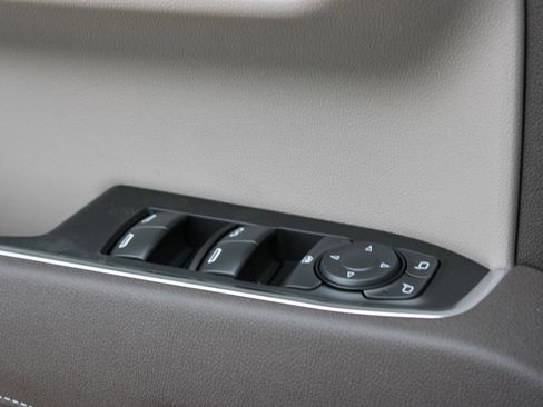 New 2026 Chevrolet Silverado 1500 LT w/ Safety Package image 39