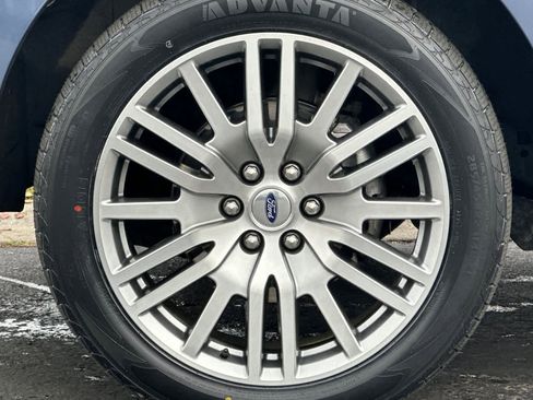 Certified 2023 Ford Expedition Platinum image 28