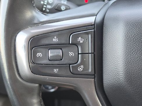 Used 2024 Chevrolet Silverado 2500 ZR2 w/ Technology Package image 21