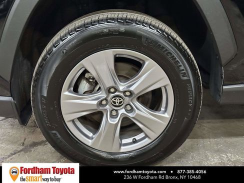Certified 2025 Toyota RAV4 LE AWD/4WD image 11