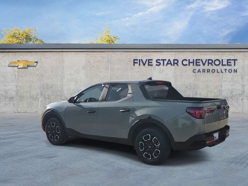 Used 2024 Hyundai Santa Cruz SE FWD image 6