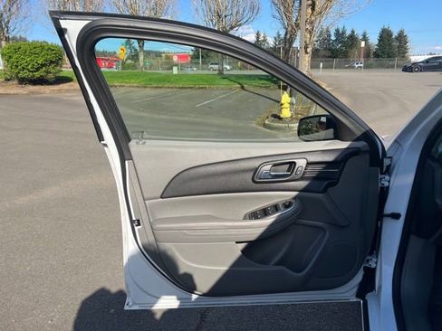 Used 2015 Chevrolet Malibu LS w/ Protection Package image 16