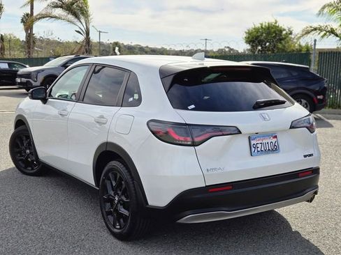 Used 2023 Honda HR-V Sport image 11