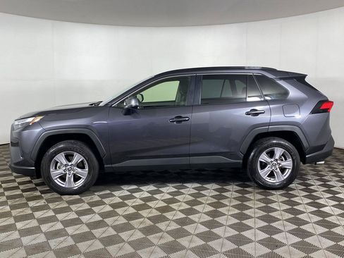 Used 2025 Toyota RAV4 XLE w/ Convenience Package AWD/4WD image 3