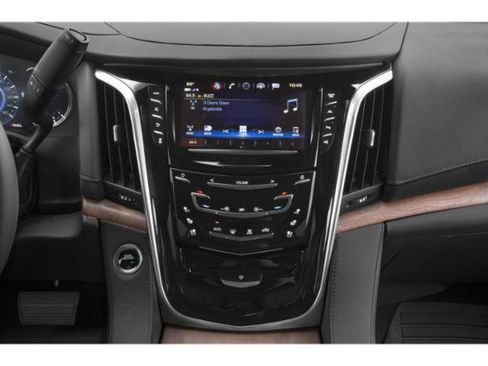 Used 2019 Cadillac Escalade Luxury image 13