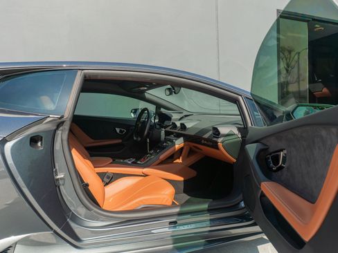 Used 2016 Lamborghini Huracan LP 610-4 image 47