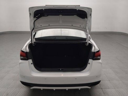 Used 2025 Nissan Versa SV FWD image 29
