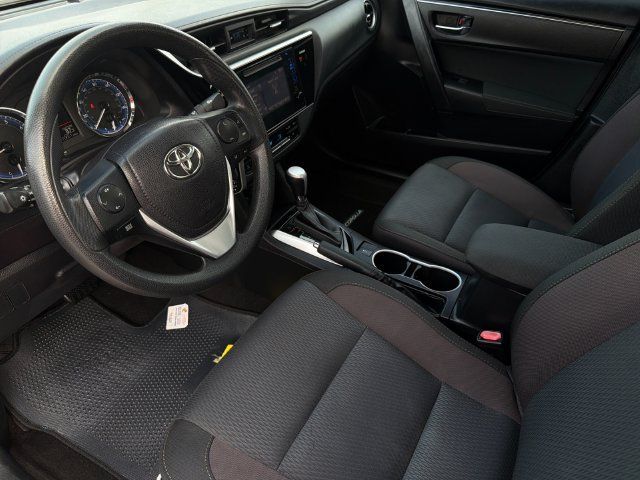 Used 2017 Toyota Corolla LE FWD image 11
