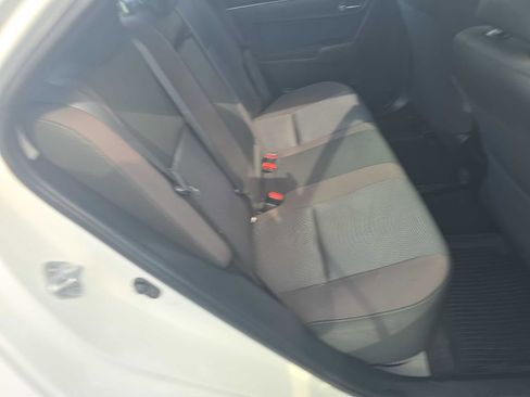 Used 2018 Toyota Corolla LE image 15