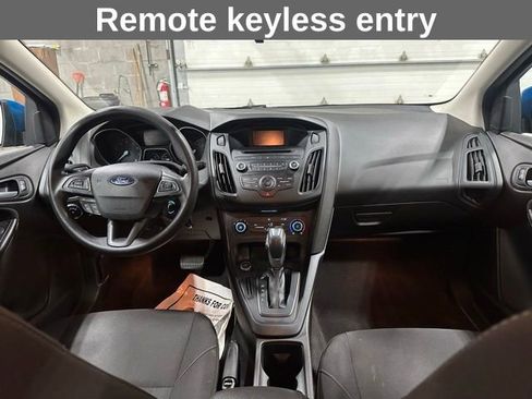 Used 2016 Ford Focus SE FWD image 18