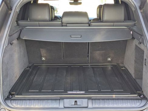 Used 2022 Land Rover Range Rover Sport HST image 34