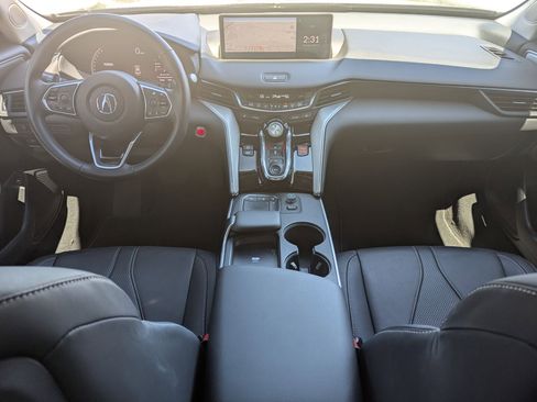 Certified 2025 Acura TLX w/Technology Package image 16