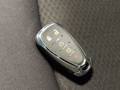 Used 2023 Chevrolet Malibu LT FWD image 32