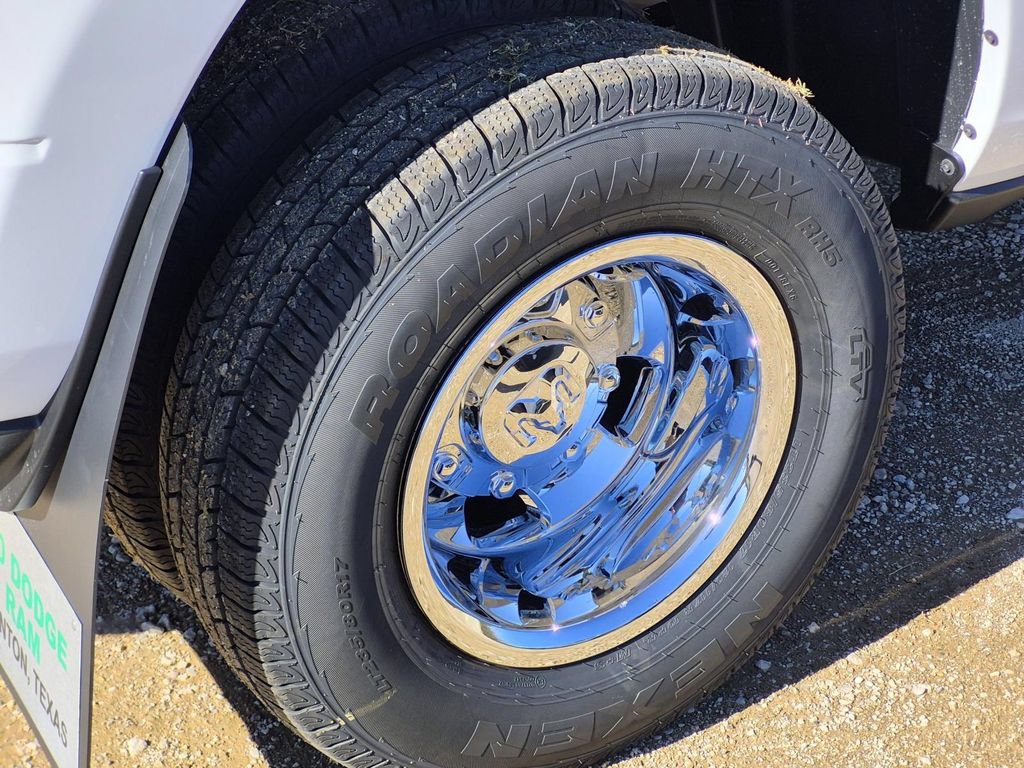 New 2026 RAM 3500 Tradesman AWD/4WD image 6