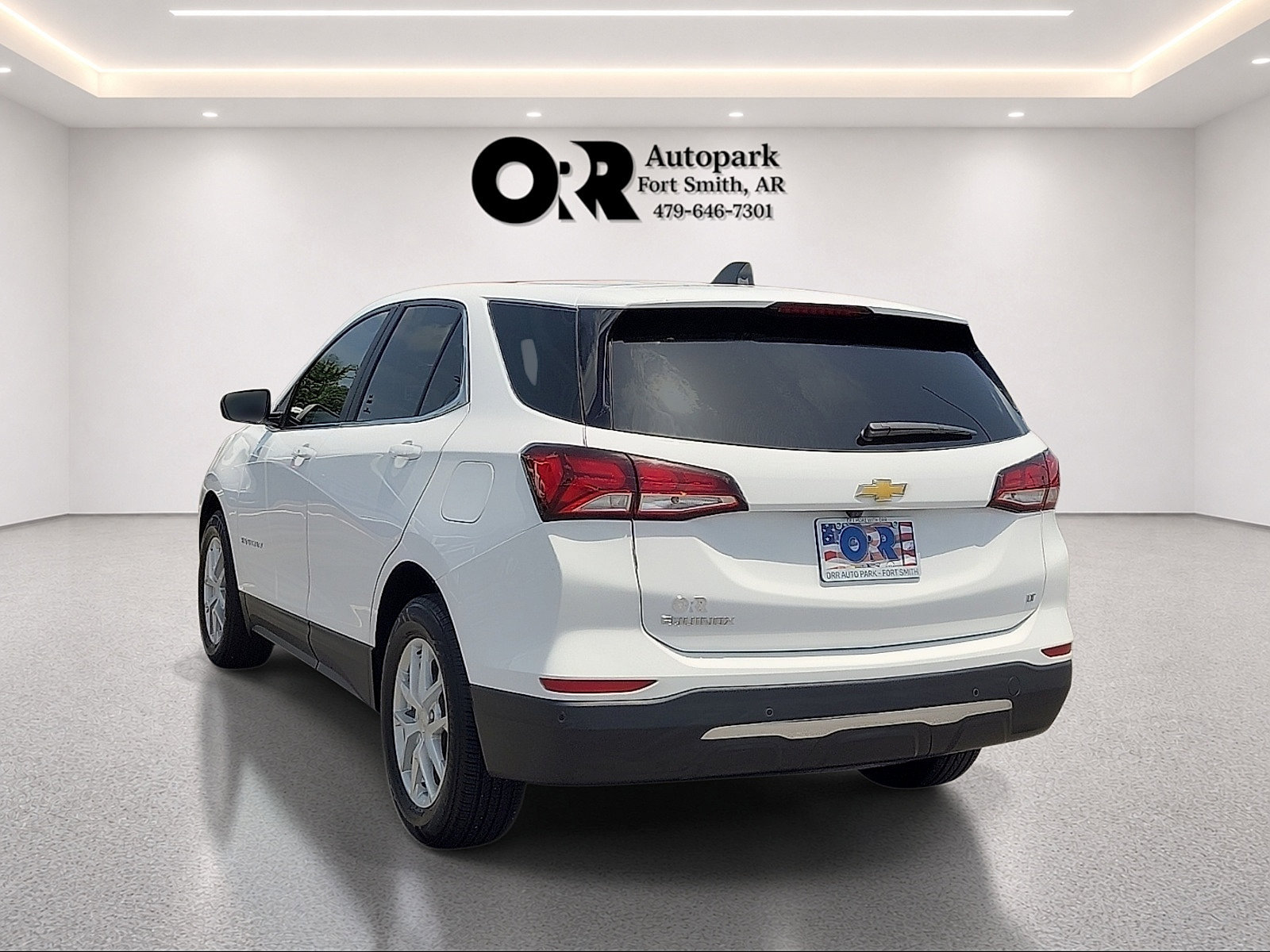 Used 2024 Chevrolet Equinox LT FWD image 4