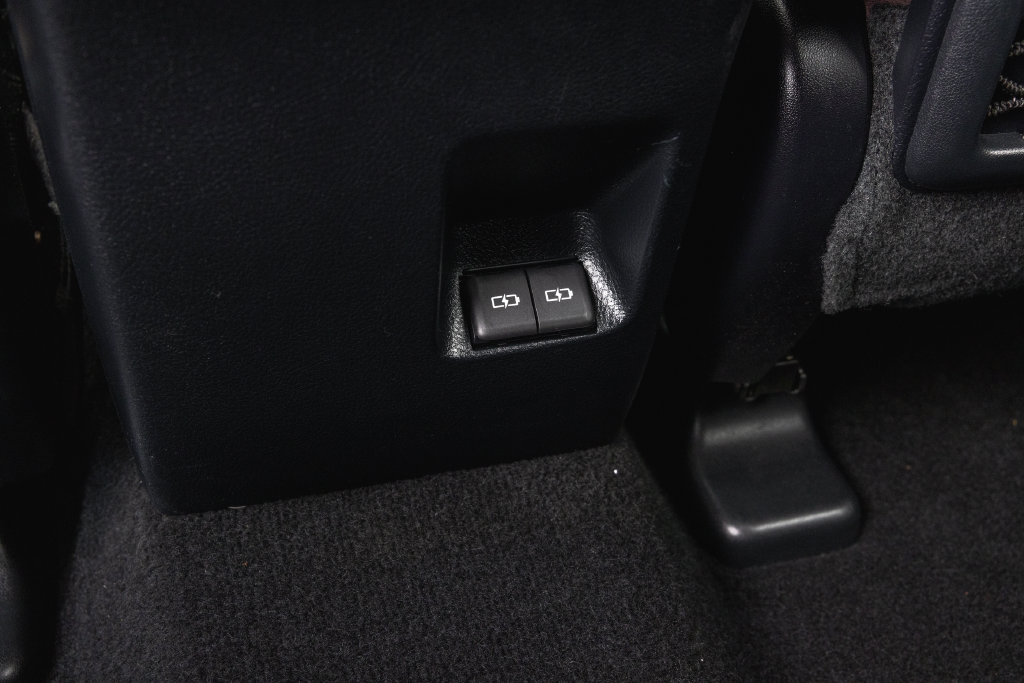 Certified 2024 Toyota 4Runner Limited RWD image 28