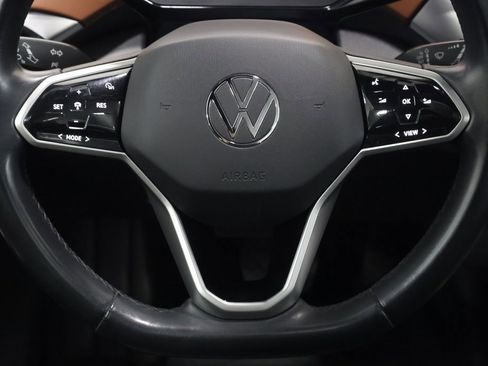 Used 2021 Volkswagen ID.4 Pro S w/ Gradient Package image 17