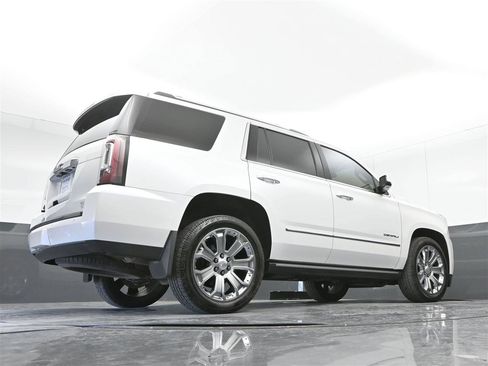 Used 2017 GMC Yukon Denali w/ Open Road Package AWD/4WD image 34