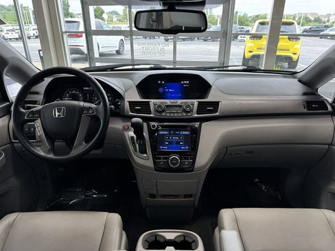 Used 2015 Honda Odyssey EX-L image 19