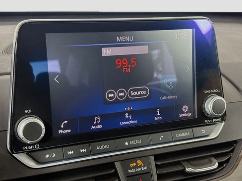 Used 2023 Nissan Altima 2.5 SV FWD image 14