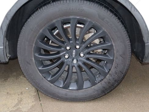 Used 2020 Lincoln Aviator Reserve w/ Elements Package Plus image 30