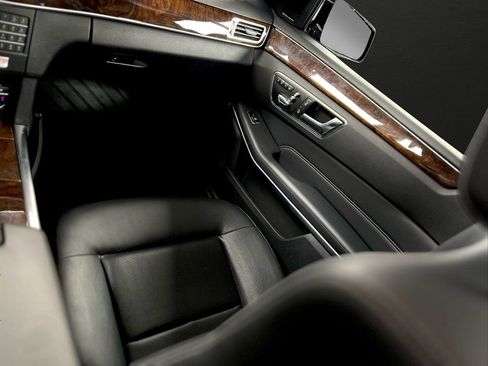 Used 2016 Mercedes-Benz E 350 4MATIC Wagon image 14