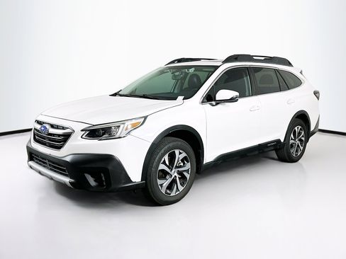 Used 2022 Subaru Outback Limited w/ Popular Package #2 AWD/4WD image 3