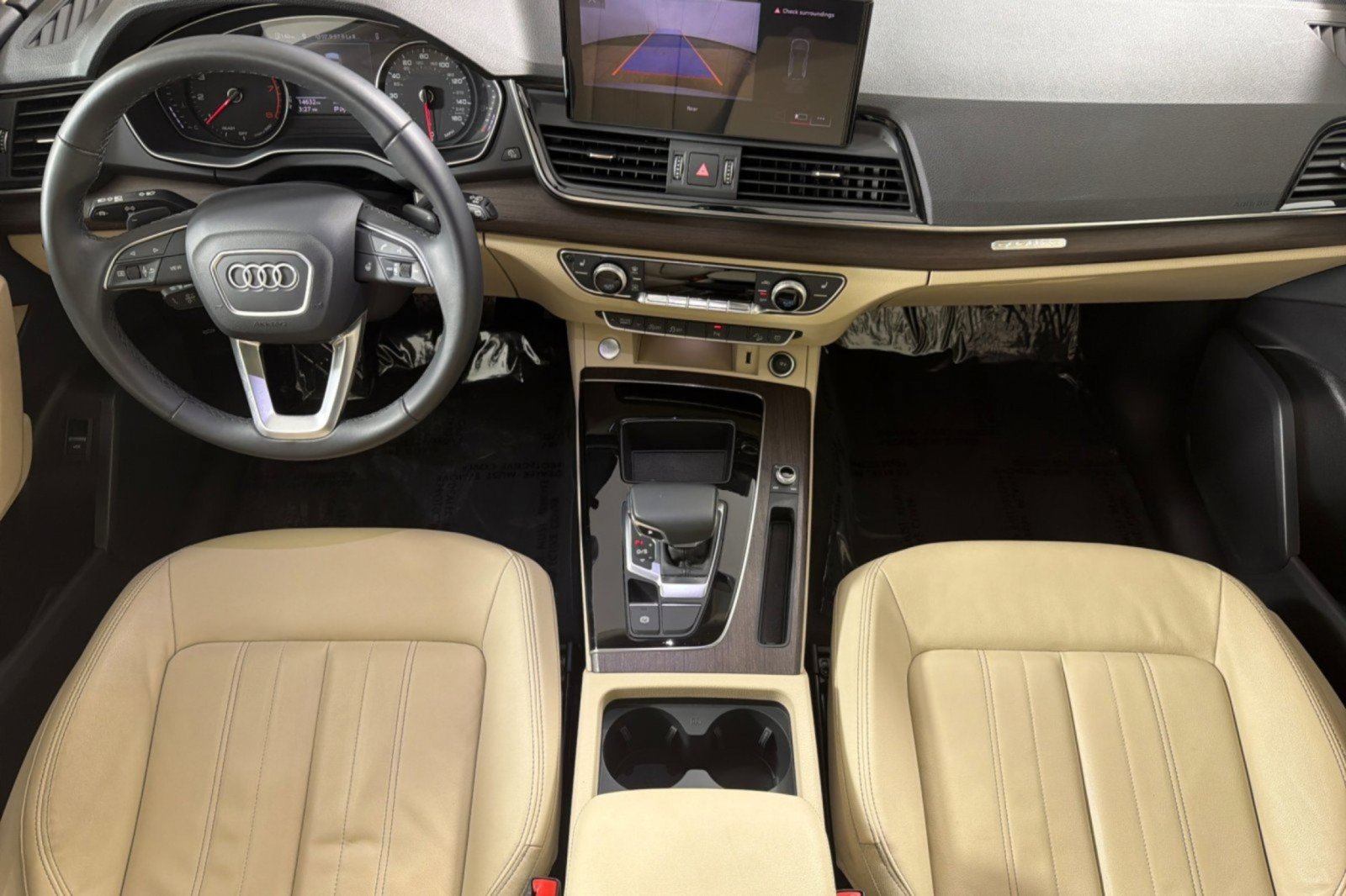 Used 2023 Audi Q5 2.0T Premium w/ Convenience Package AWD/4WD image 12