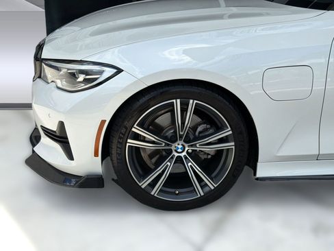 Used 2022 BMW 330e w/ Driving Assistance Package RWD image 12