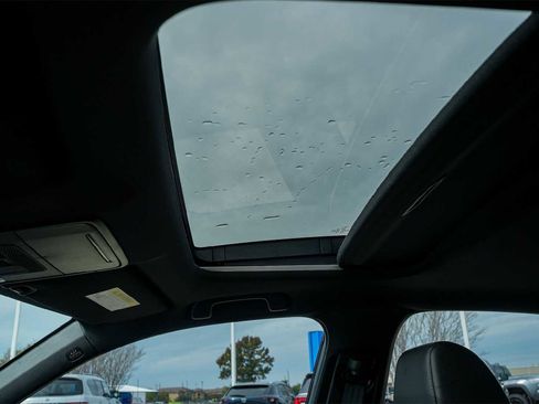 Certified 2025 Honda Civic Sport Touring image 23