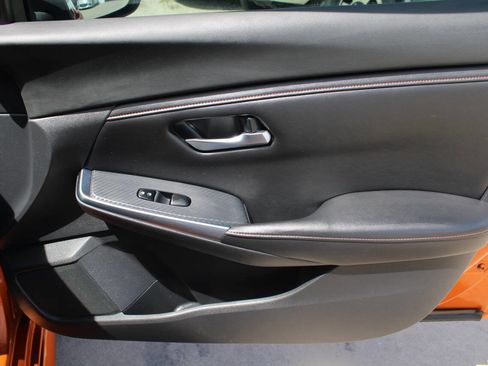 Used 2020 Nissan Sentra SR w/ Electronics Package FWD image 7