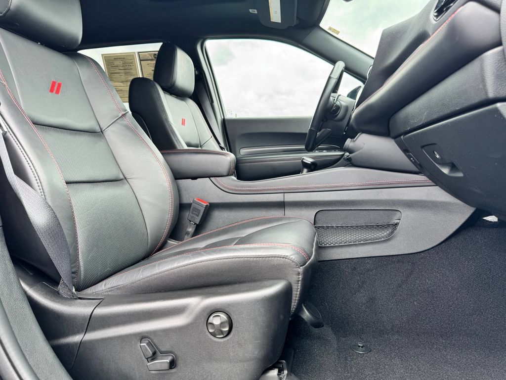 Used 2025 Dodge Durango GT AWD/4WD image 10