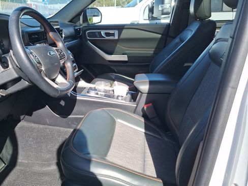 Used 2021 Ford Explorer Timberline image 8