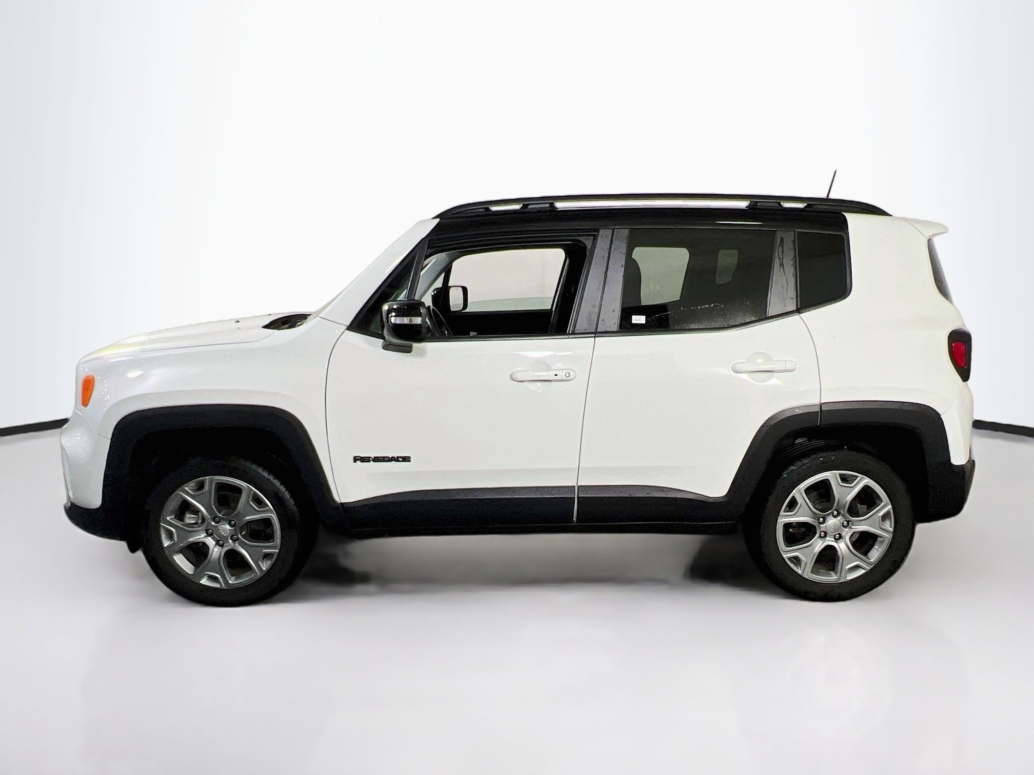Used 2023 Jeep Renegade Limited AWD/4WD image 8