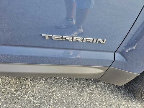 Used 2012 GMC Terrain SLE image 24