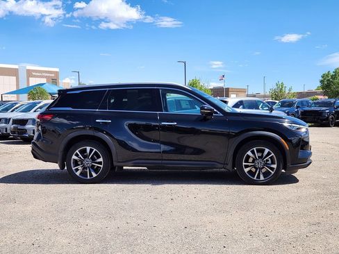 Used 2023 INFINITI QX60 Luxe w/ Cargo Package AWD/4WD image 2