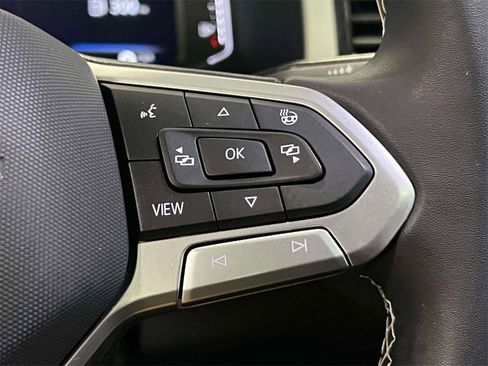 Used 2023 Volkswagen Atlas SEL image 25