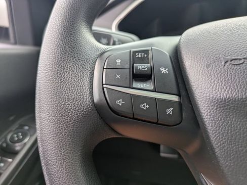 Used 2020 Ford Escape SE FWD image 29