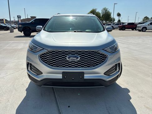 Used 2024 Ford Edge SEL w/ Convenience Package AWD/4WD image 2