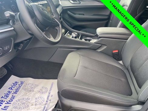 New 2025 Jeep Grand Cherokee Laredo w/ MOPAR Finishing Package image 41